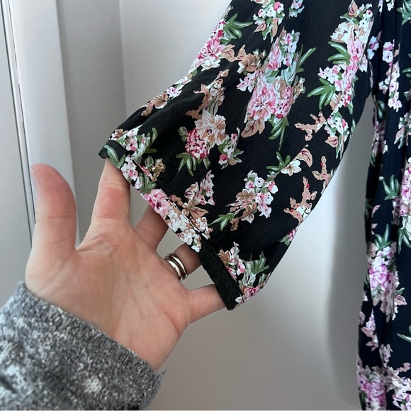 Anthropologie Lucy & Laurel Boho Dainty Floral Blouse Size 2X Feminine Springy - Picture 3 of 9